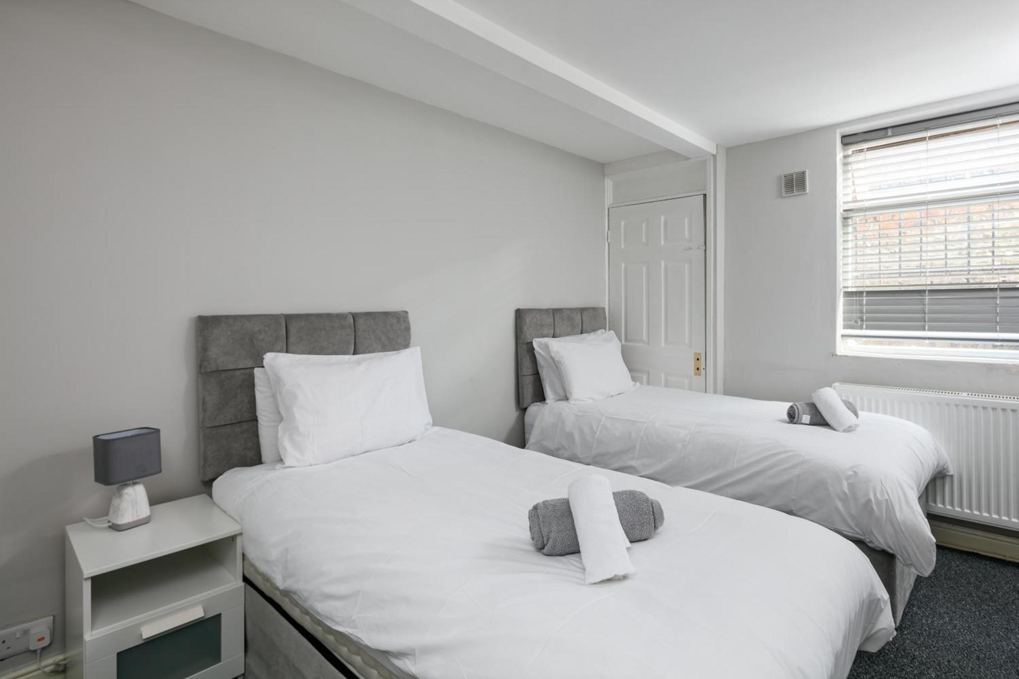 Benoit Apartments 曼彻斯特 外观 照片
